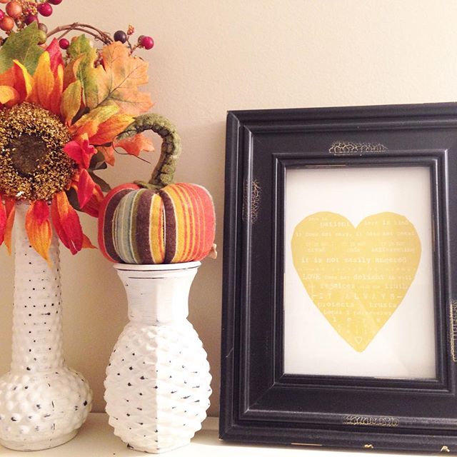 I prefer pumpkins on pedestals.