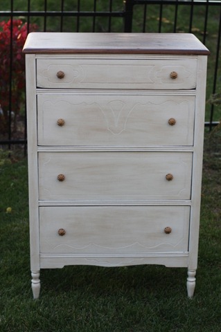 antique white distressed dresser