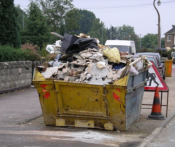 Skip_containing_rubbish