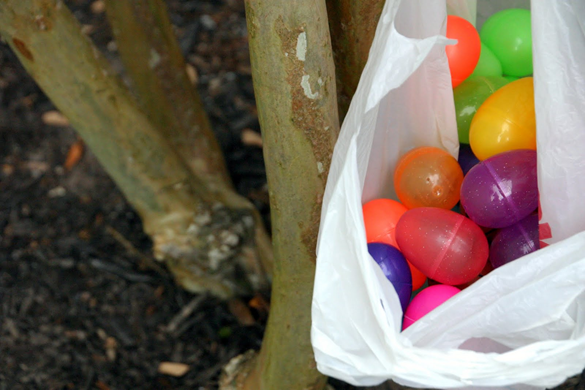 easter eggs to tealight holder