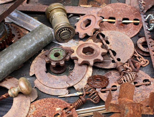 old_rusted_gears