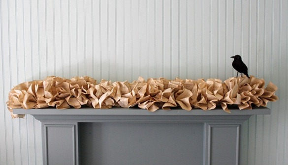 Bookpagegarlandlikepotterybarn5