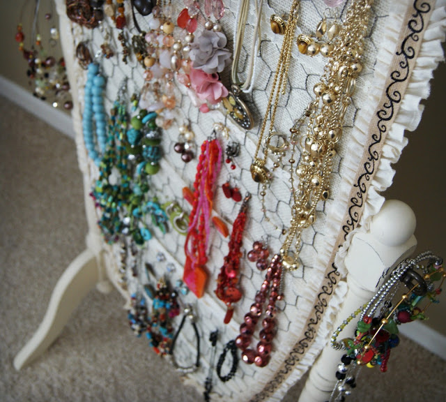 Posh Pink Giraffe mirror after