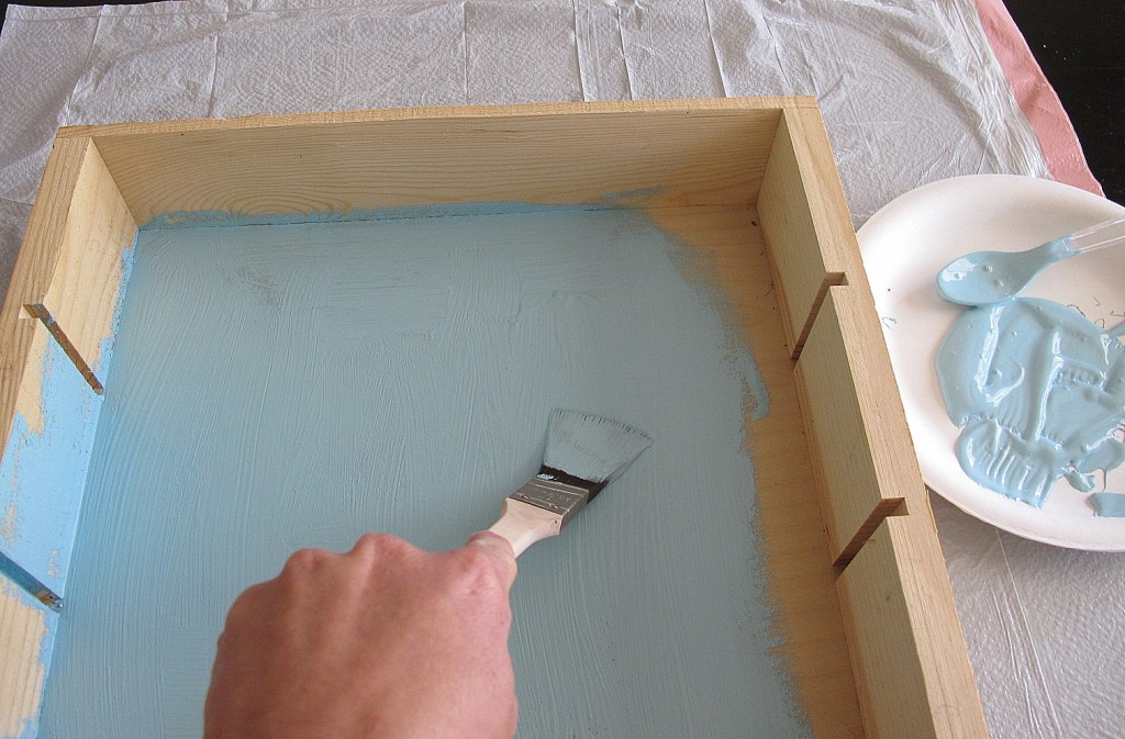 My Uncommon Slice of Suburbia wine box before