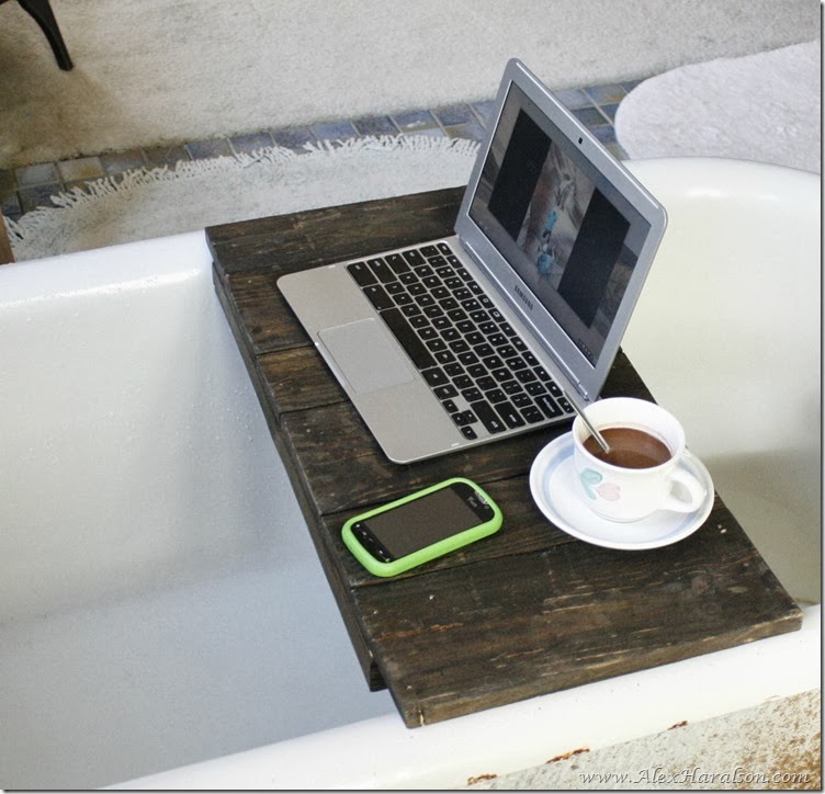 pallet-bathtub-tray