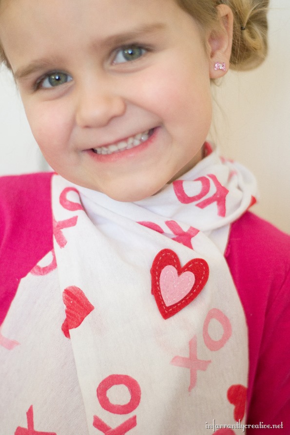 upcycled-tshirt-scarf