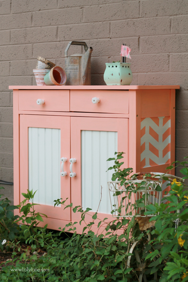 coral-rolling-garden-cart-herringbone