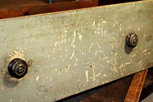 antique-dresser-drawer